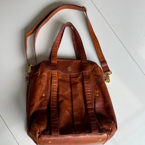 Beautiful X-Large Tory Burch leather satchel